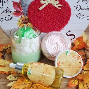 Fall Body Oil Body Butter And Candle Bundle- Green